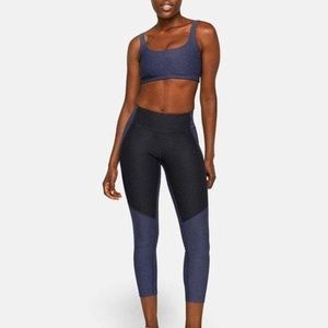 Outdoor Voices 3/4 Two-Tone Leggings Navy & Charcoal size Small